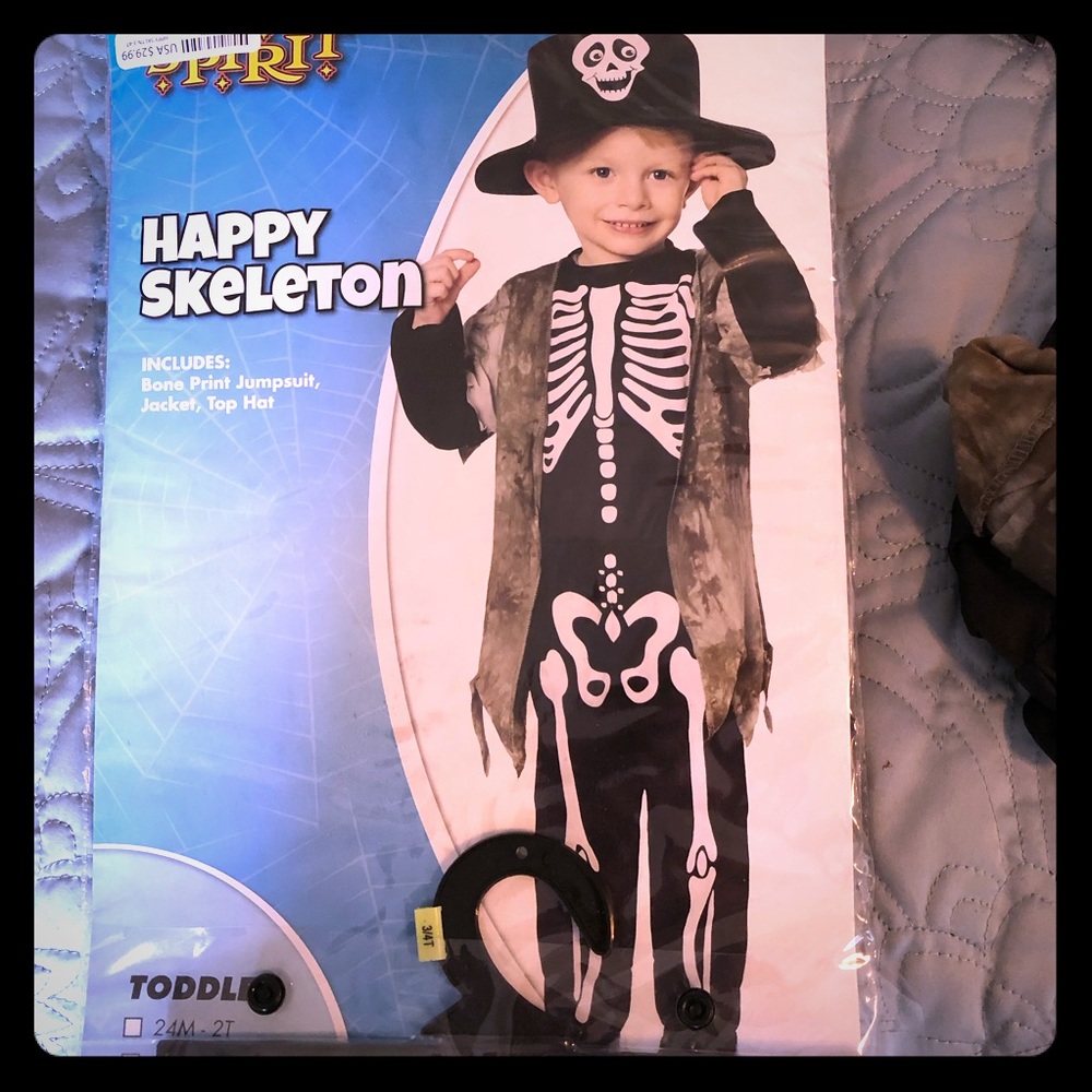Toddler skeleton Halloween costume 3-4T